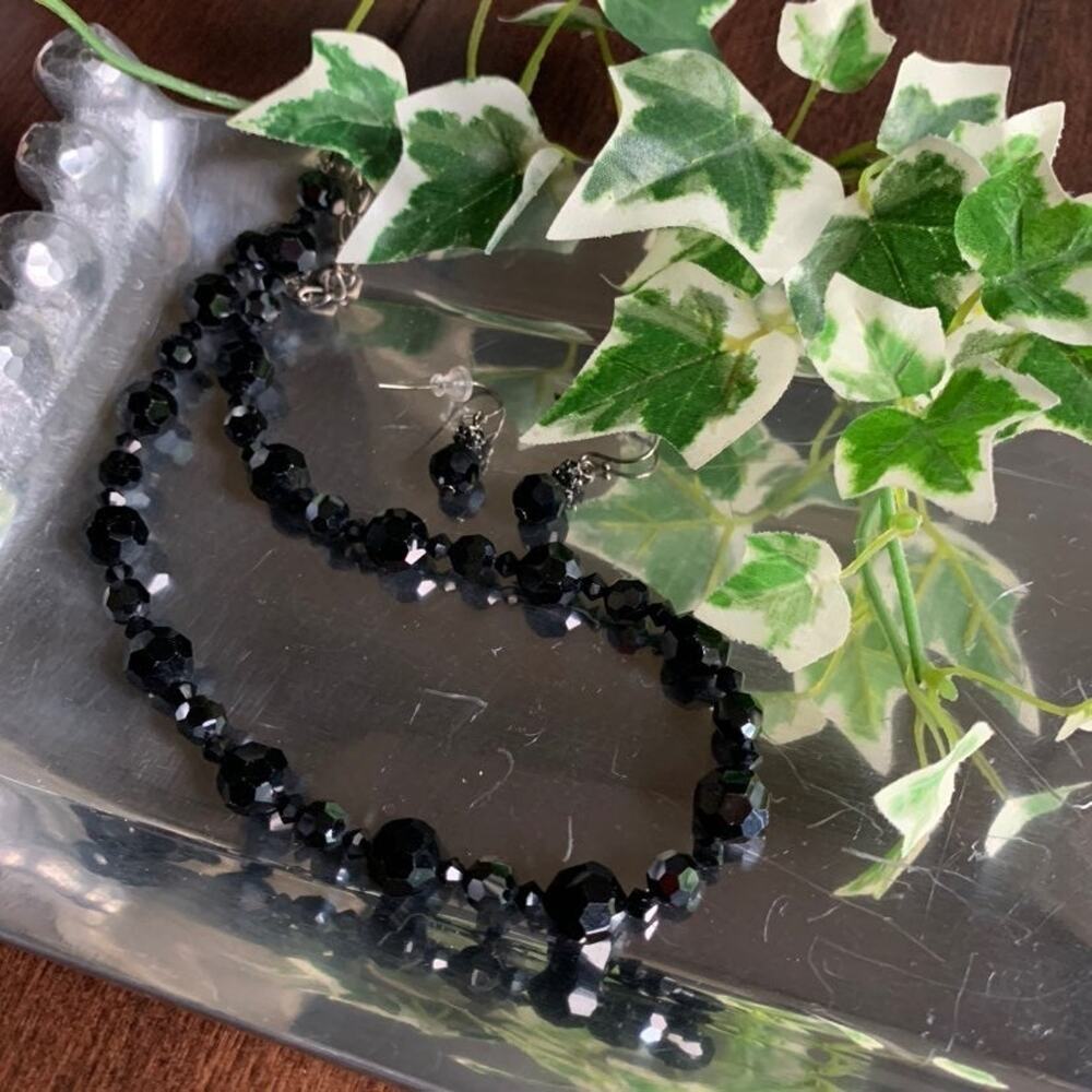 Swarovski black beaded 16" necklace and earrings